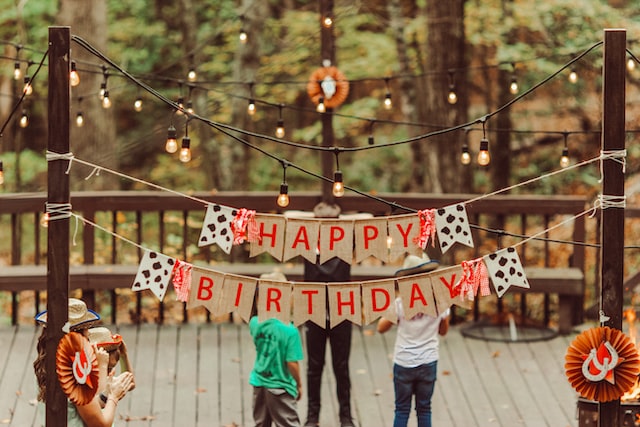 jon tyson CP68p1fZS8k unsplash — Birthdays, Events, Kids, Live Character Interaction Birthday, Fairy party ideas, JinzZy, superhero party