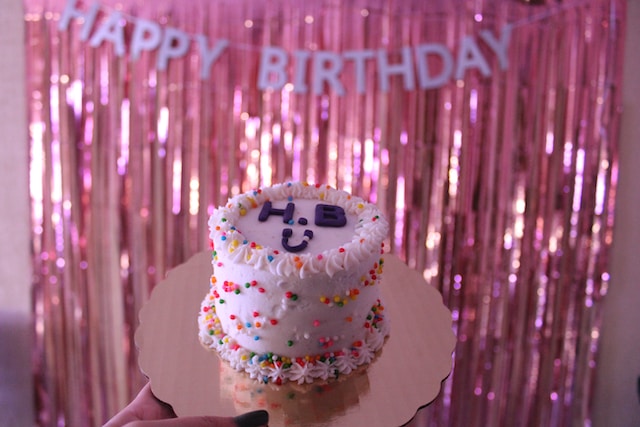 Decor — Birthday Birthday